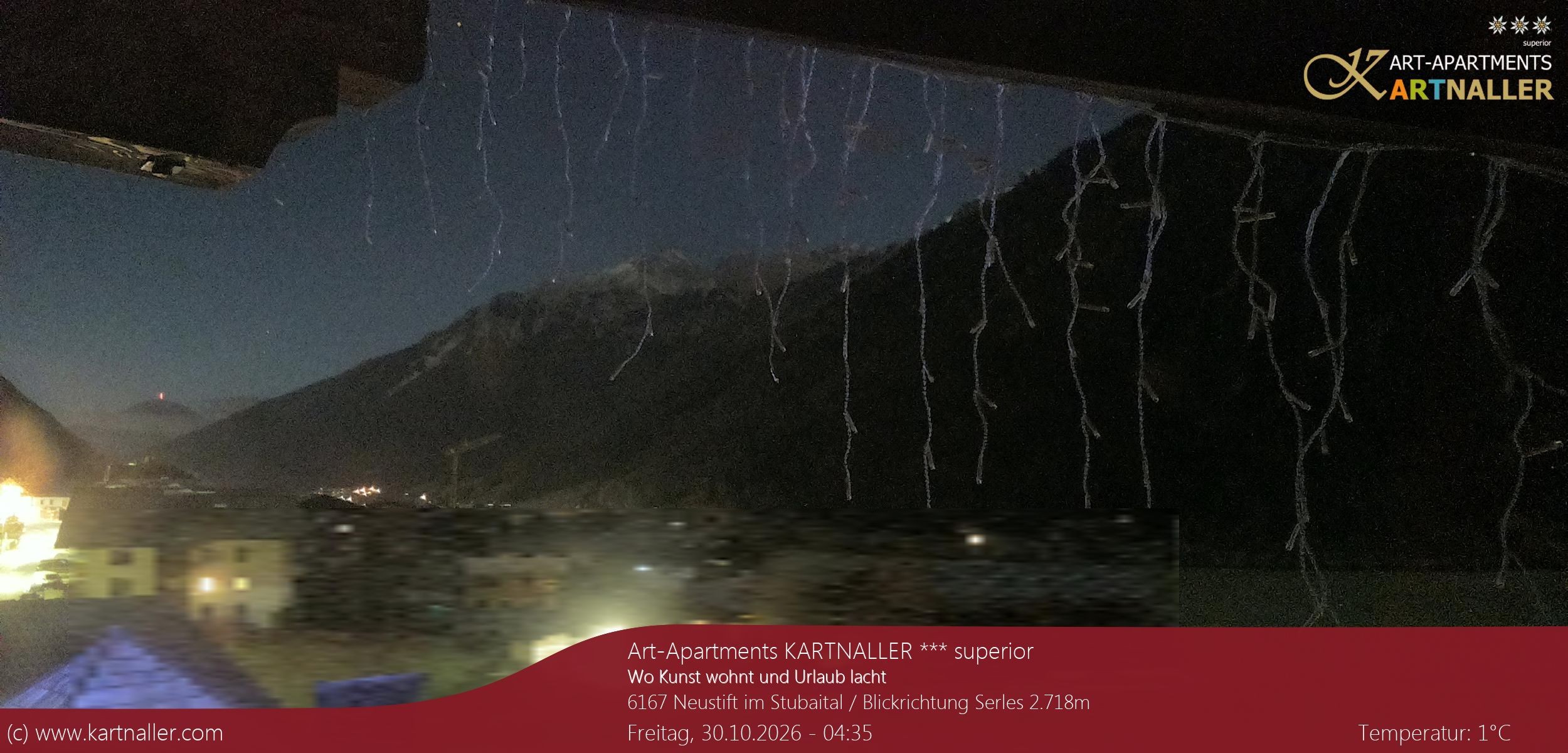Archiv Foto Webcam Blick Neustift und Serles / Stubaital
