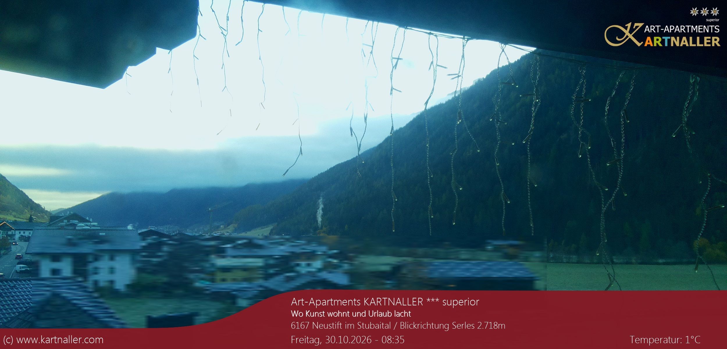 Archived image Webcam View to Neustift and Serles