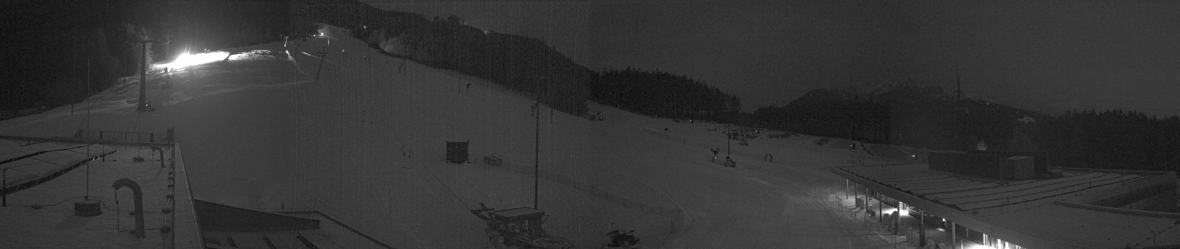 Archiv Foto Webcam Patscherkofel Talstation