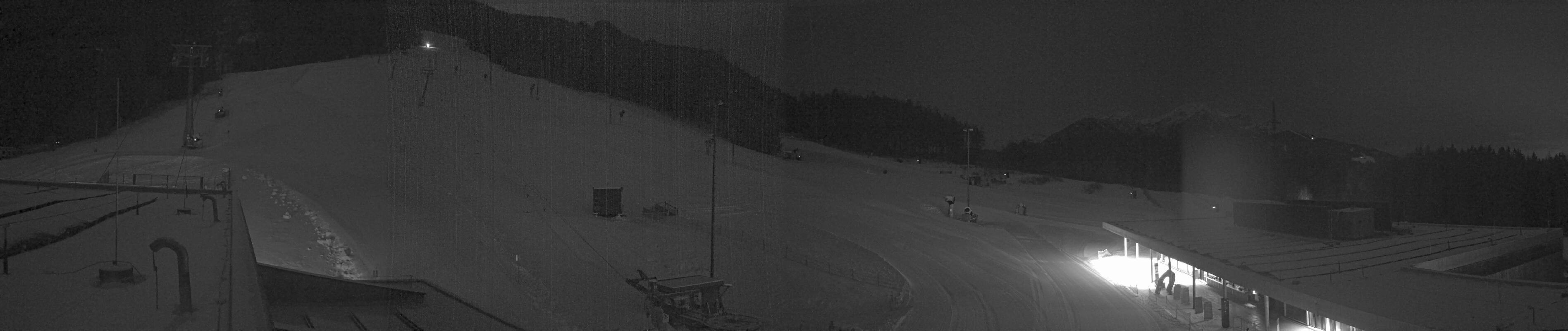 Archiv Foto Webcam Patscherkofel Talstation