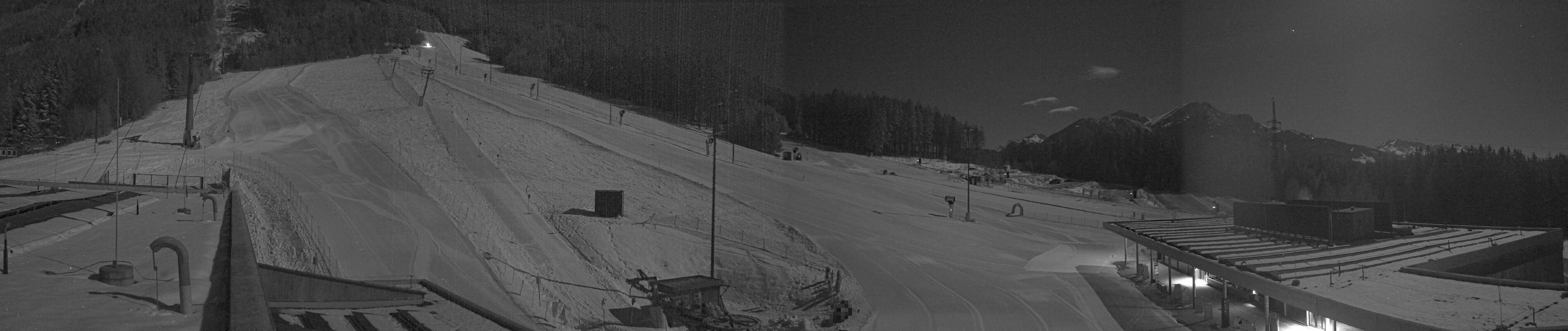 Archiv Foto Webcam Patscherkofel Talstation