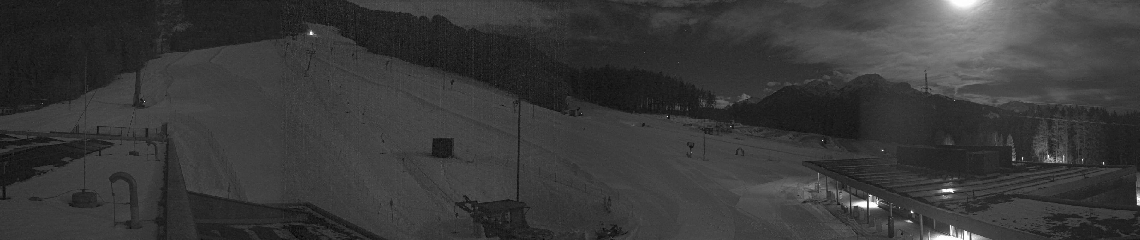 Archiv Foto Webcam Patscherkofel Talstation