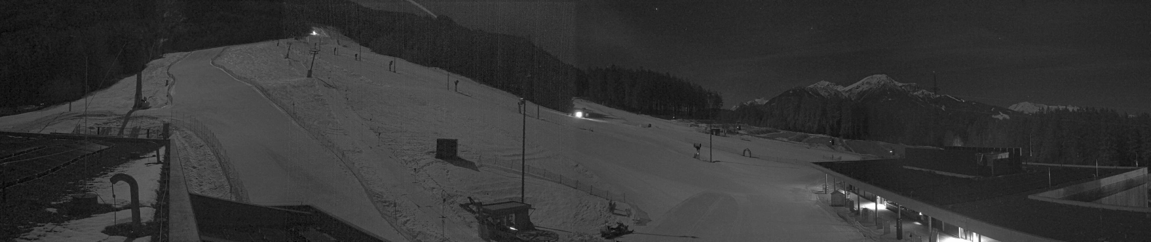 Archiv Foto Webcam Patscherkofel Talstation