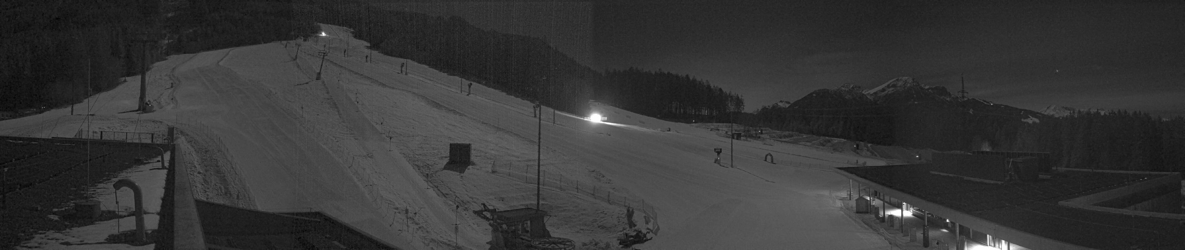 Archiv Foto Webcam Patscherkofel Talstation