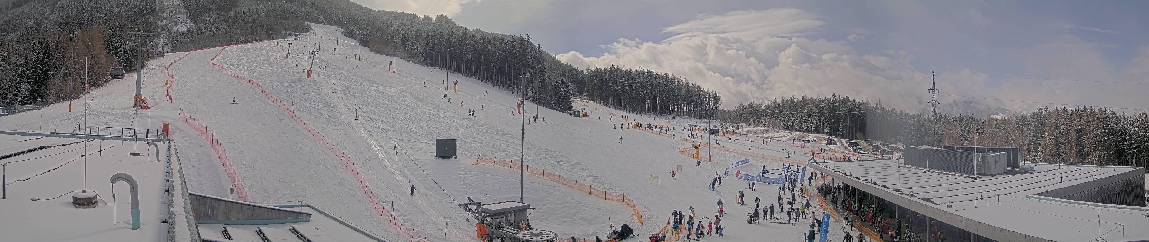 Archiv Foto Webcam Patscherkofel Talstation