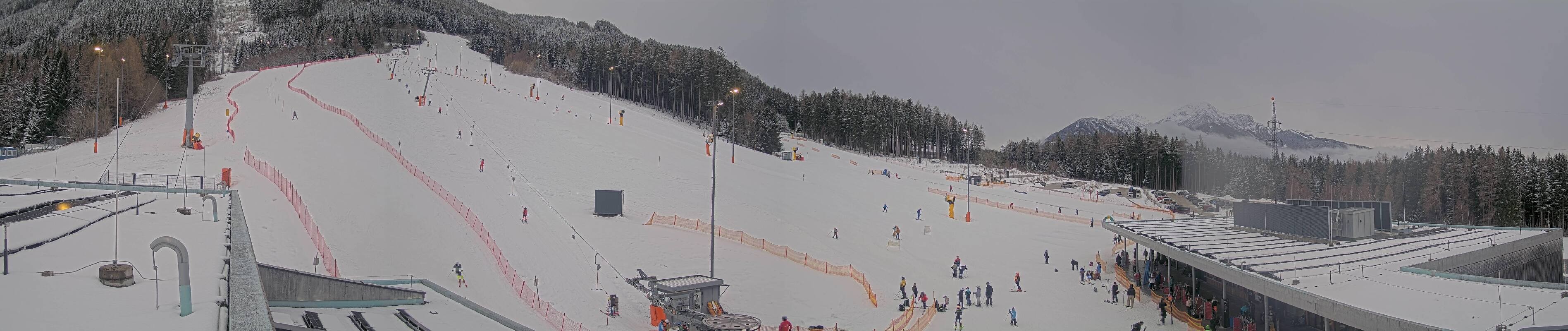 Archiv Foto Webcam Patscherkofel Talstation