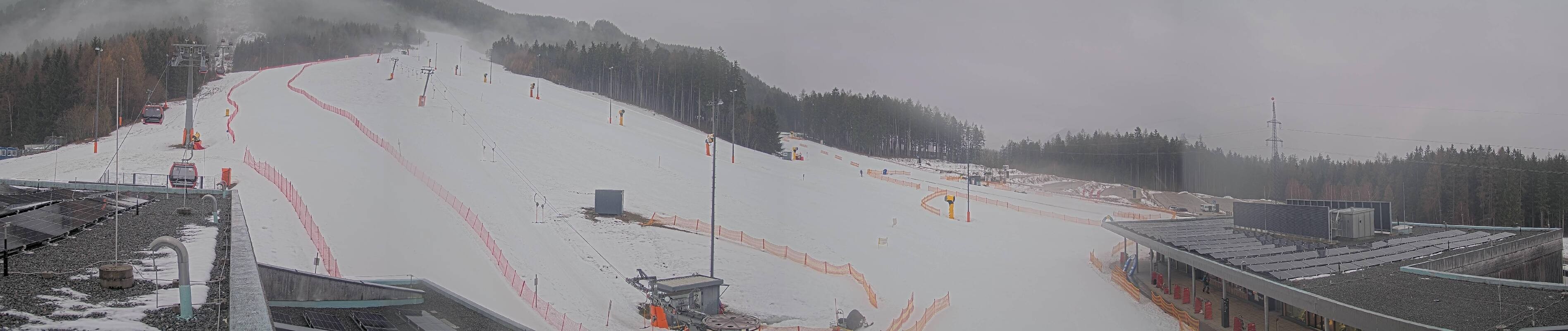 Archiv Foto Webcam Patscherkofel Talstation