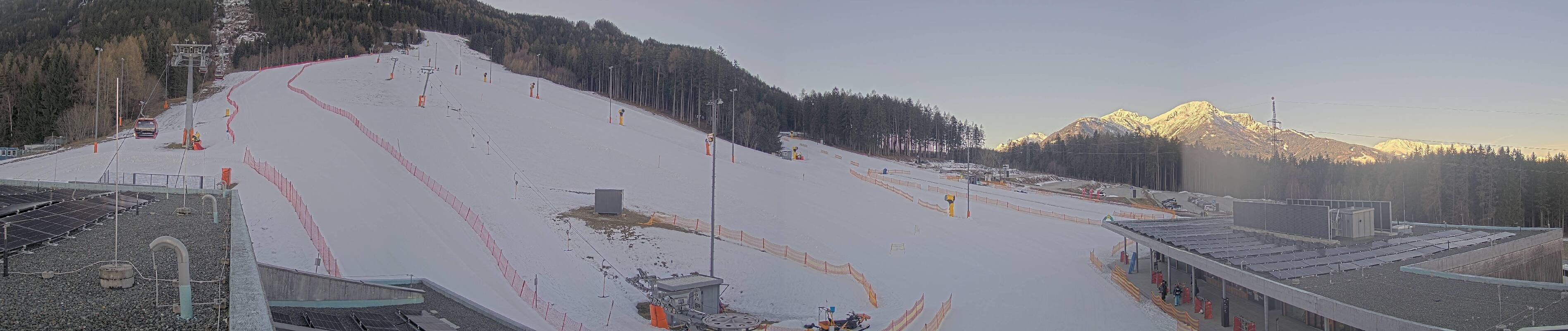 Archived image Webcam Base Station Patscherkofel