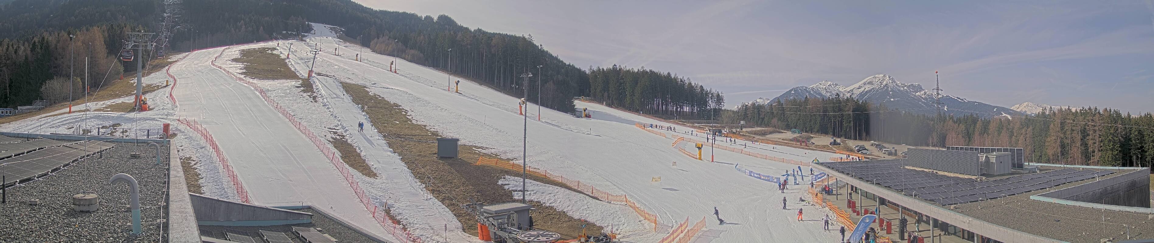 Archiv Foto Webcam Patscherkofel Talstation