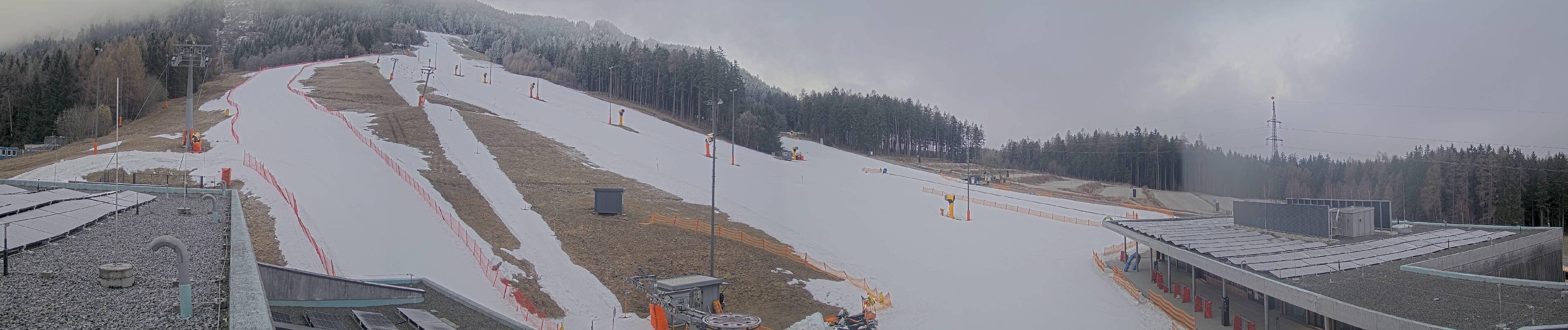 Archiv Foto Webcam Patscherkofel Talstation