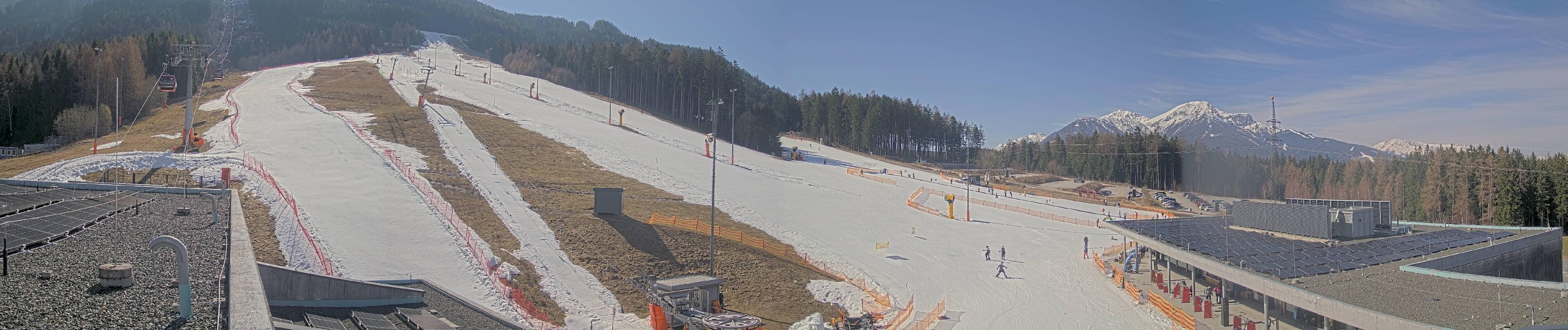 Archiv Foto Webcam Patscherkofel Talstation