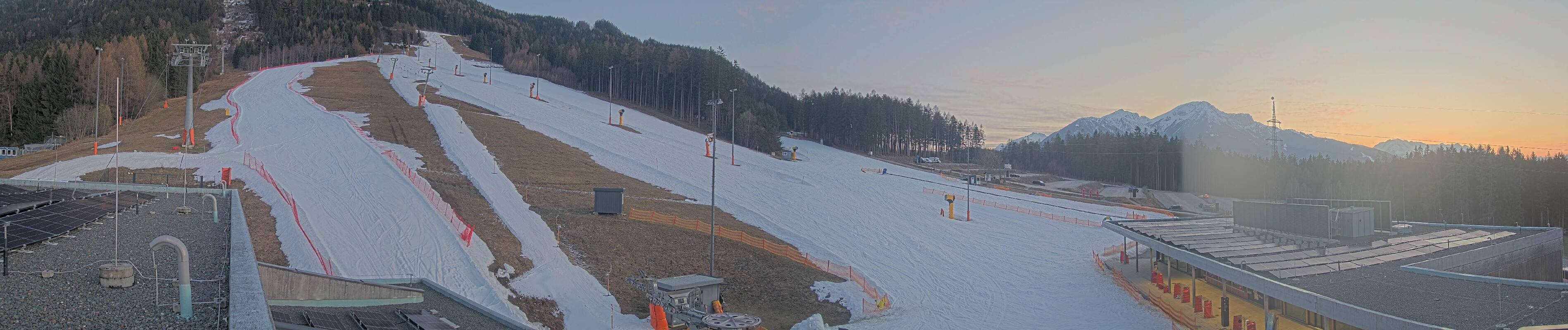 Archived image Webcam Base Station Patscherkofel