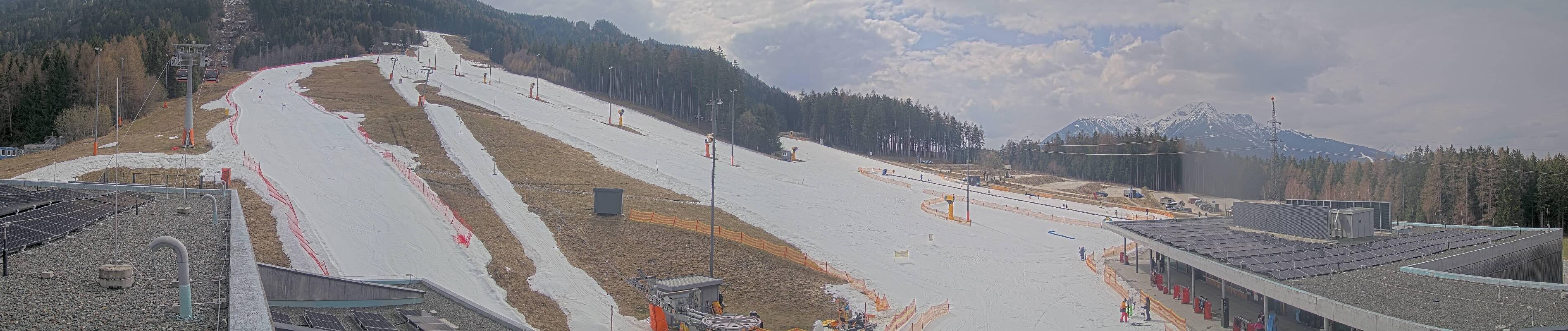 Archiv Foto Webcam Patscherkofel Talstation