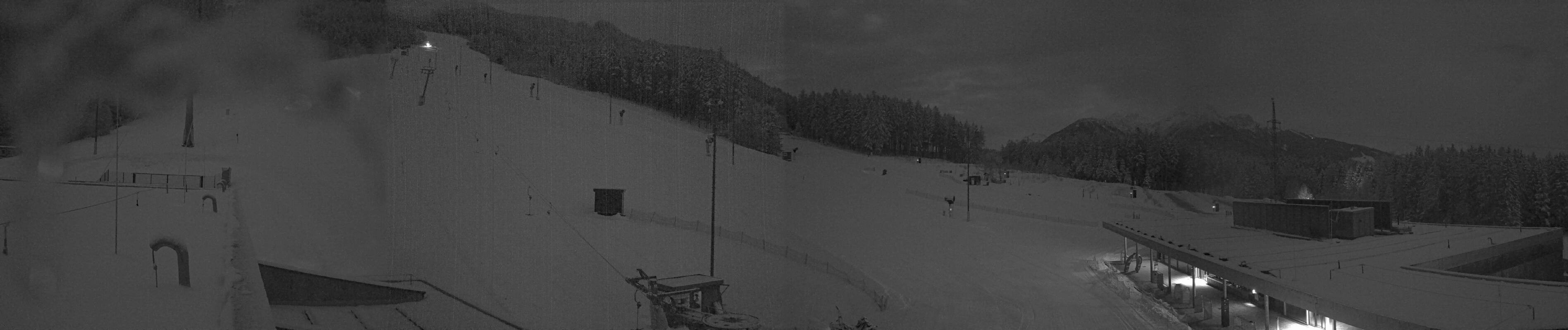 Archiv Foto Webcam Patscherkofel Talstation