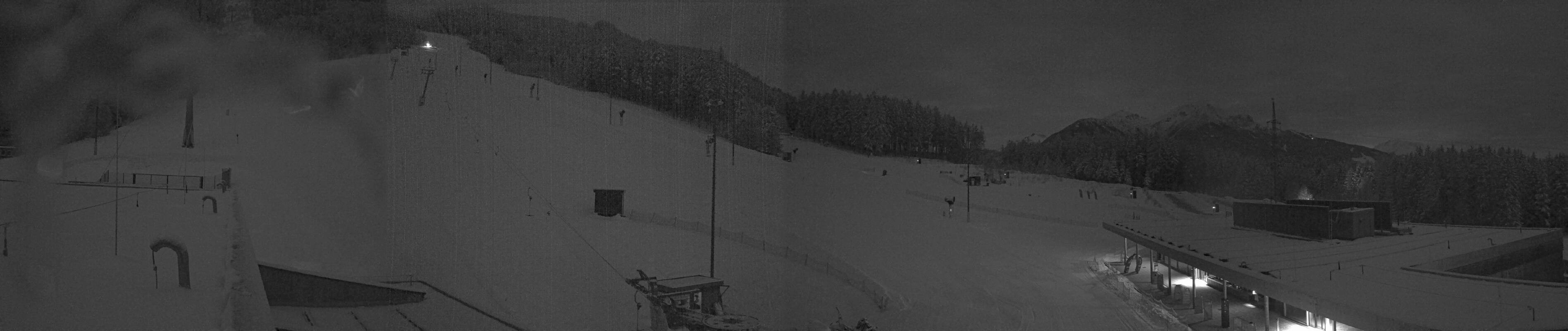 Archiv Foto Webcam Patscherkofel Talstation