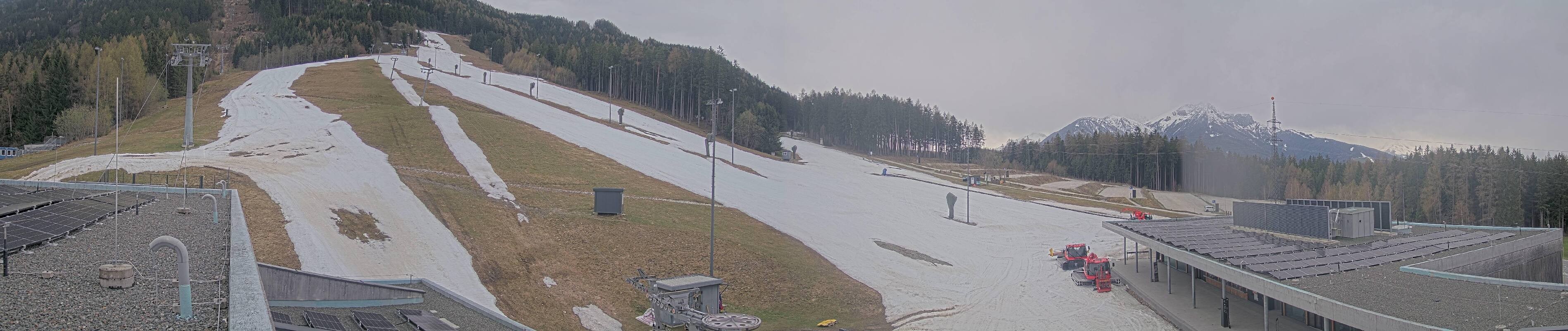 Archiv Foto Webcam Patscherkofel Talstation