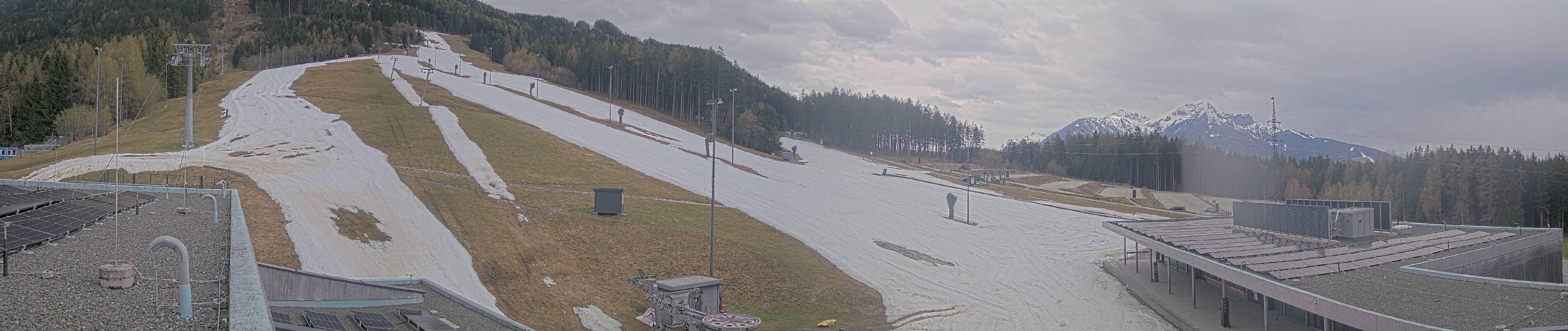 Archiv Foto Webcam Patscherkofel Talstation