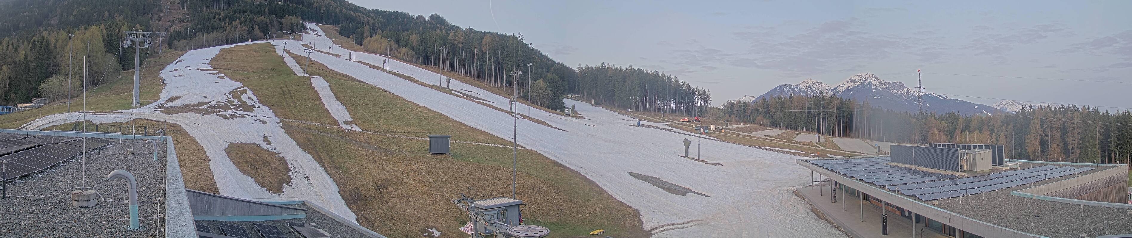 Archiv Foto Webcam Patscherkofel Talstation