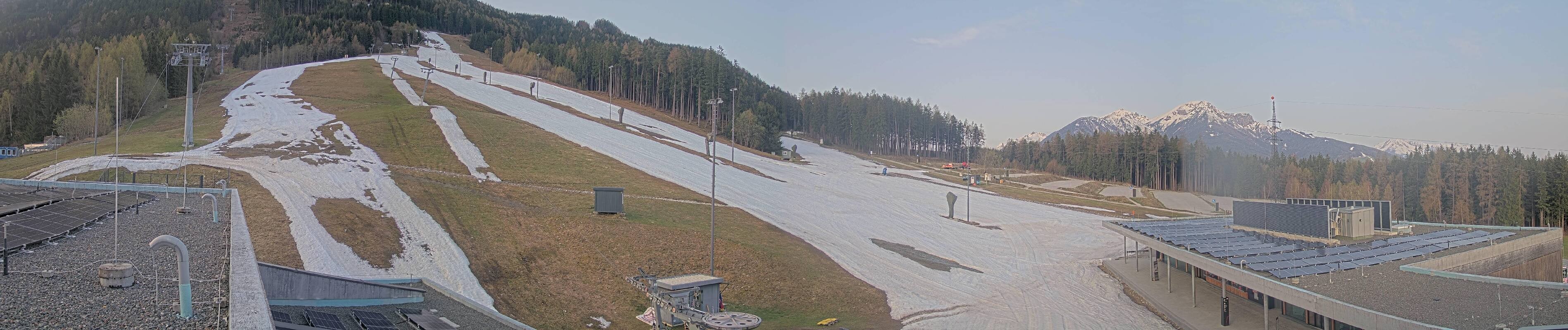 Archiv Foto Webcam Patscherkofel Talstation