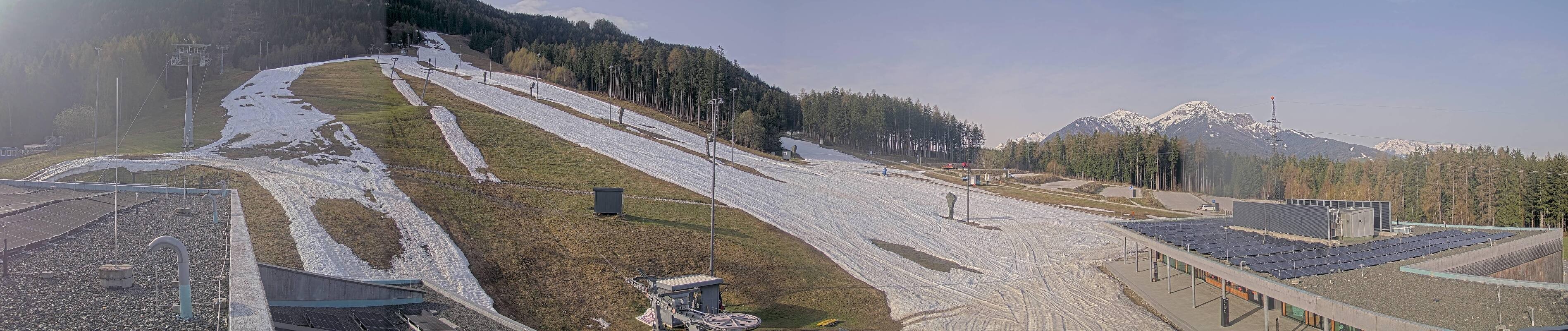 Archiv Foto Webcam Patscherkofel Talstation