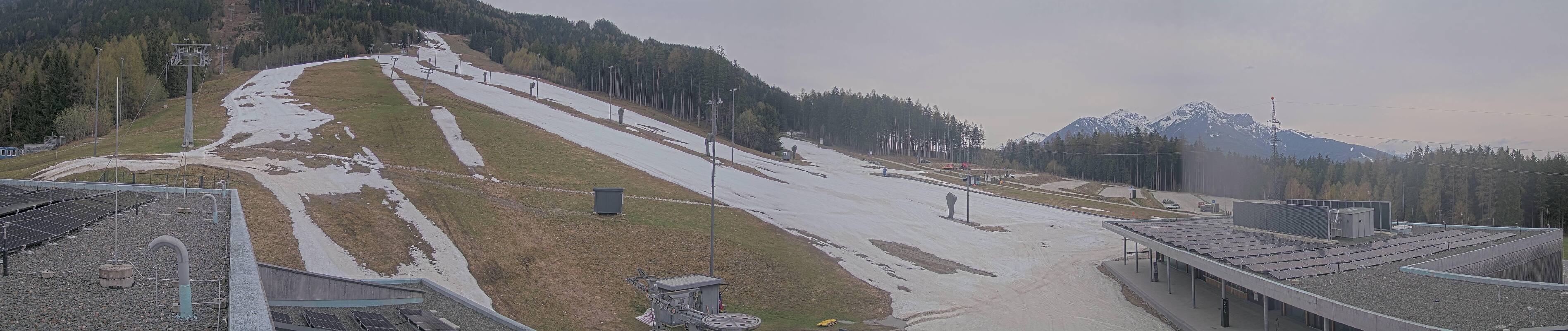 Archiv Foto Webcam Patscherkofel Talstation