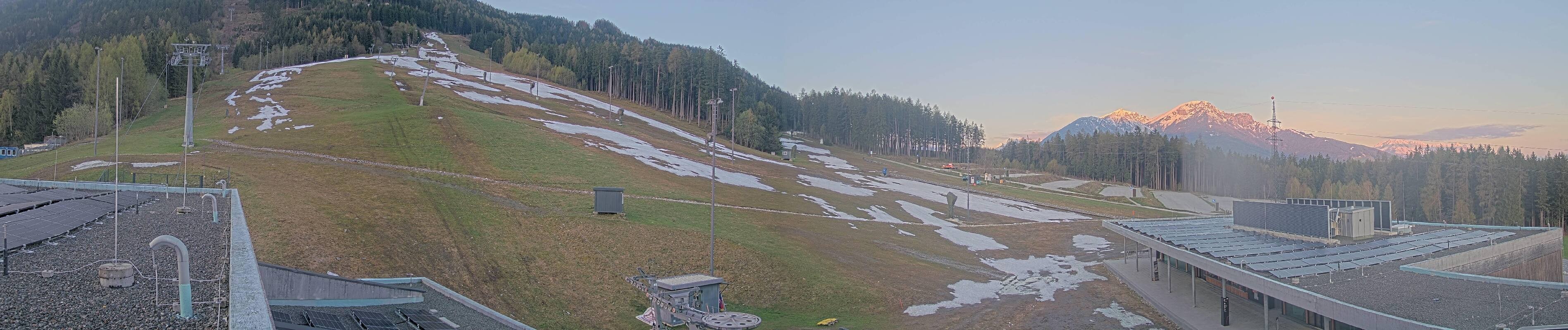 Archiv Foto Webcam Patscherkofel Talstation