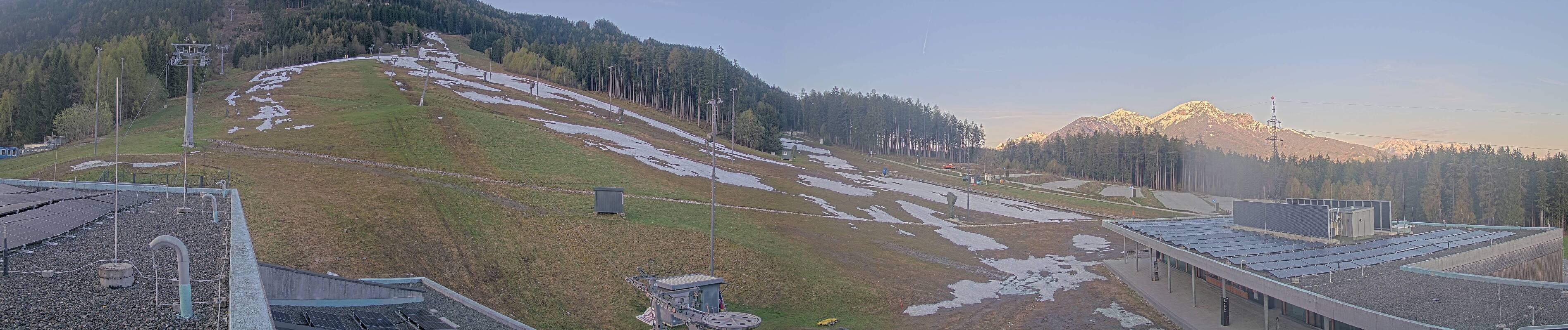 Archiv Foto Webcam Patscherkofel Talstation