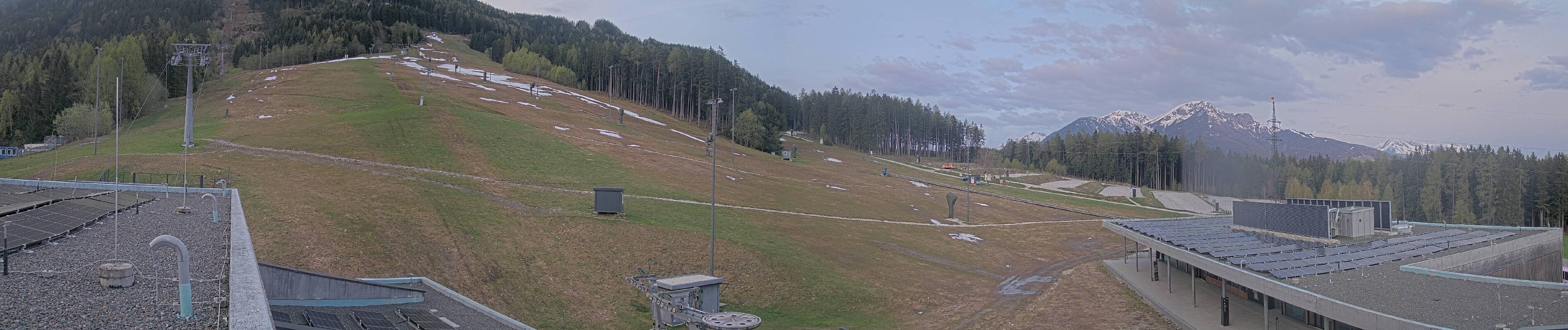 Archiv Foto Webcam Patscherkofel Talstation