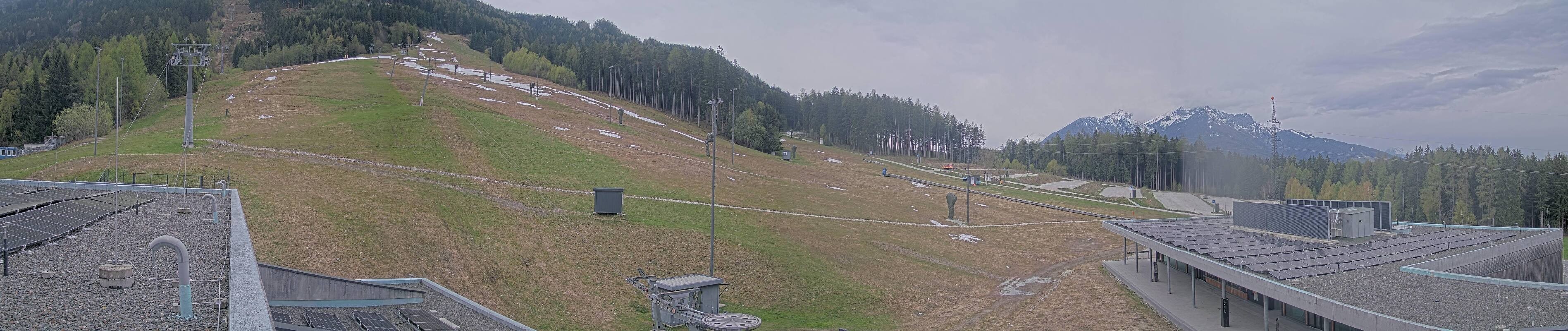 Archiv Foto Webcam Patscherkofel Talstation