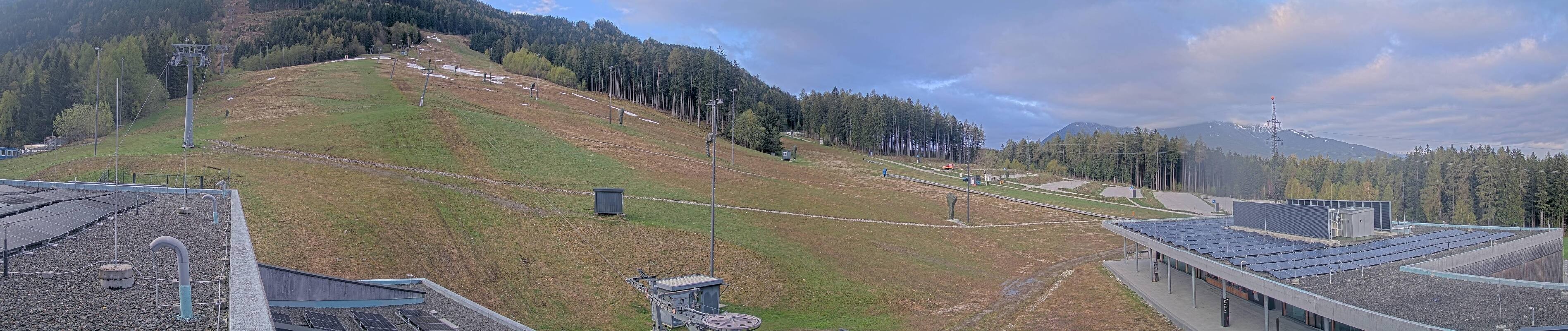 Archiv Foto Webcam Patscherkofel Talstation