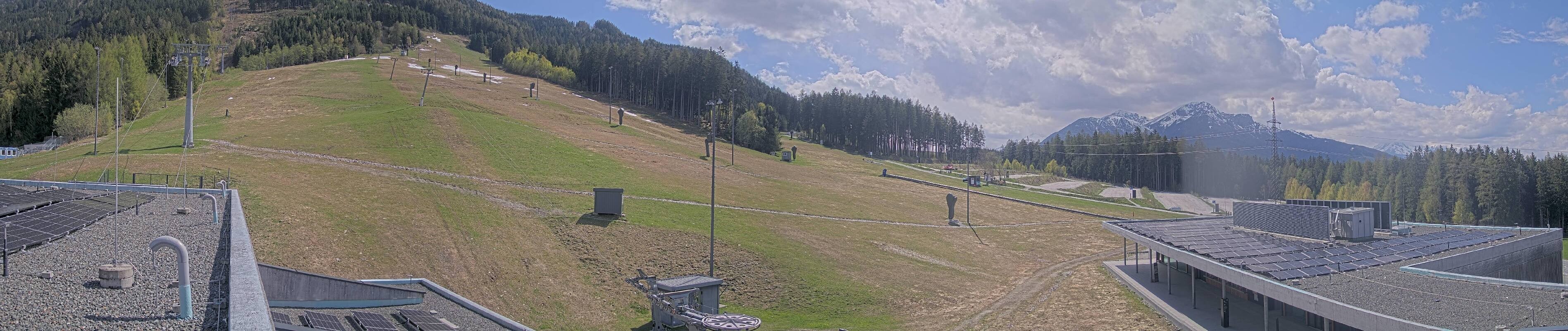 Archiv Foto Webcam Patscherkofel Talstation