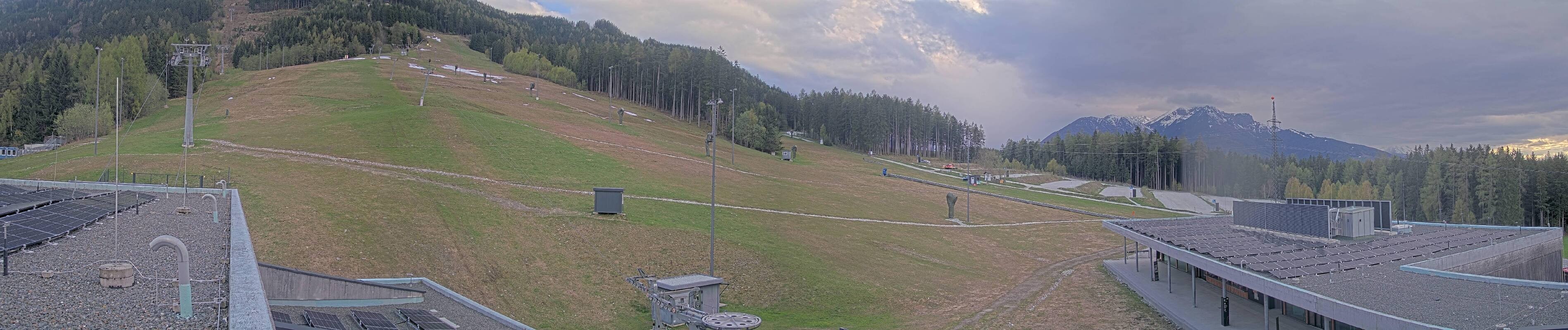 Archiv Foto Webcam Patscherkofel Talstation