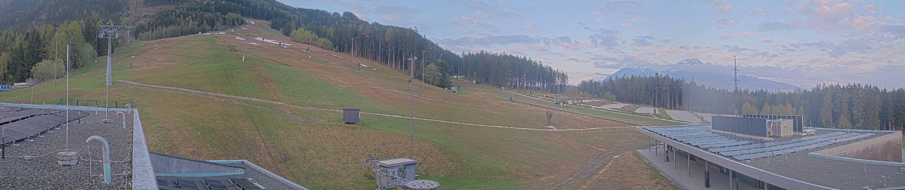 Archiv Foto Webcam Patscherkofel Talstation