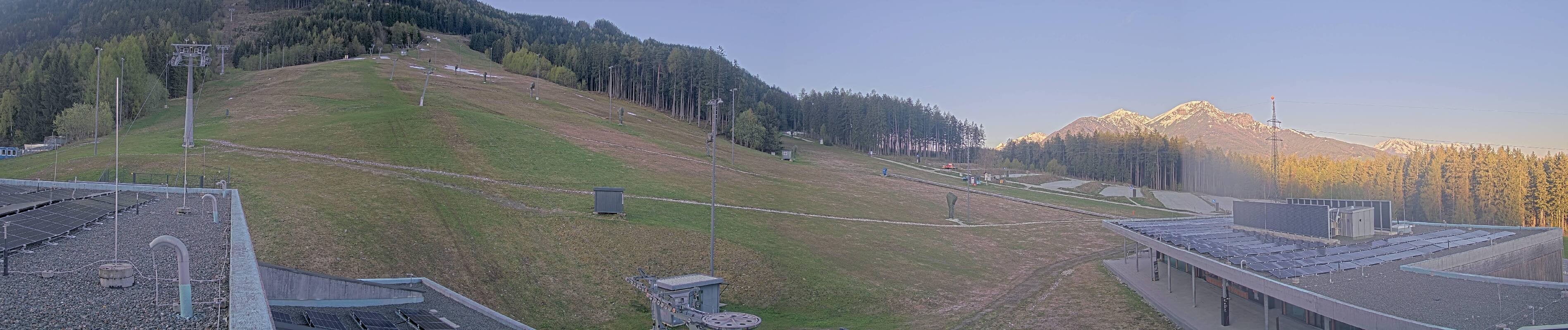 Archiv Foto Webcam Patscherkofel Talstation