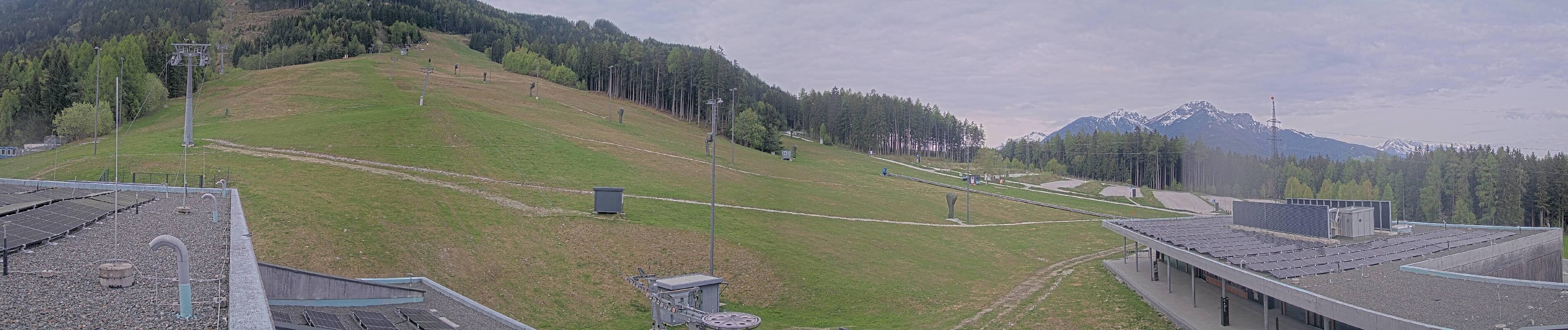 Archiv Foto Webcam Patscherkofel Talstation