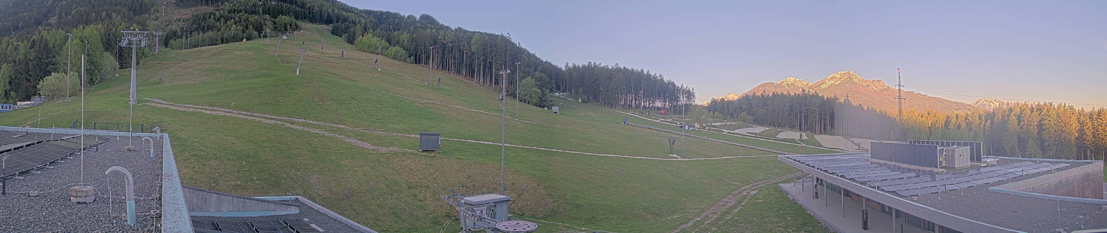 Archiv Foto Webcam Patscherkofel Talstation
