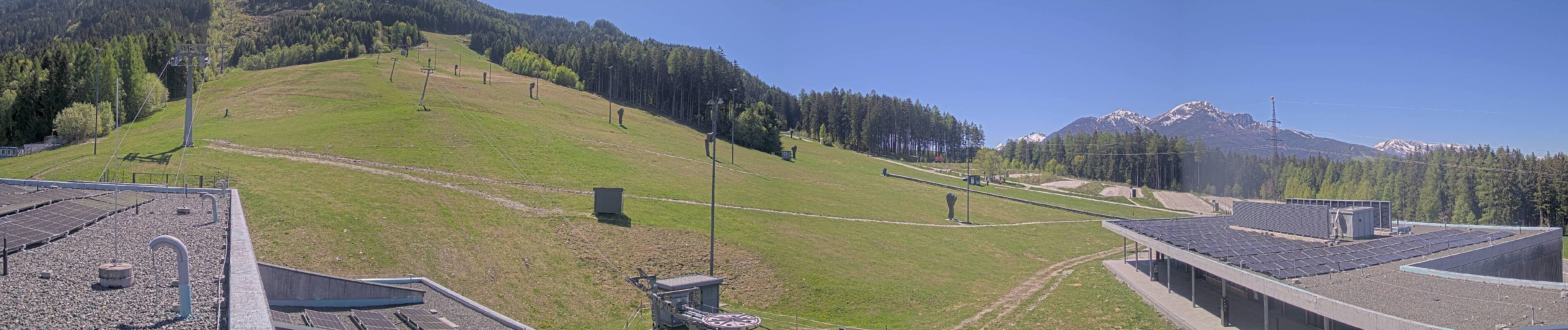 Archiv Foto Webcam Patscherkofel Talstation