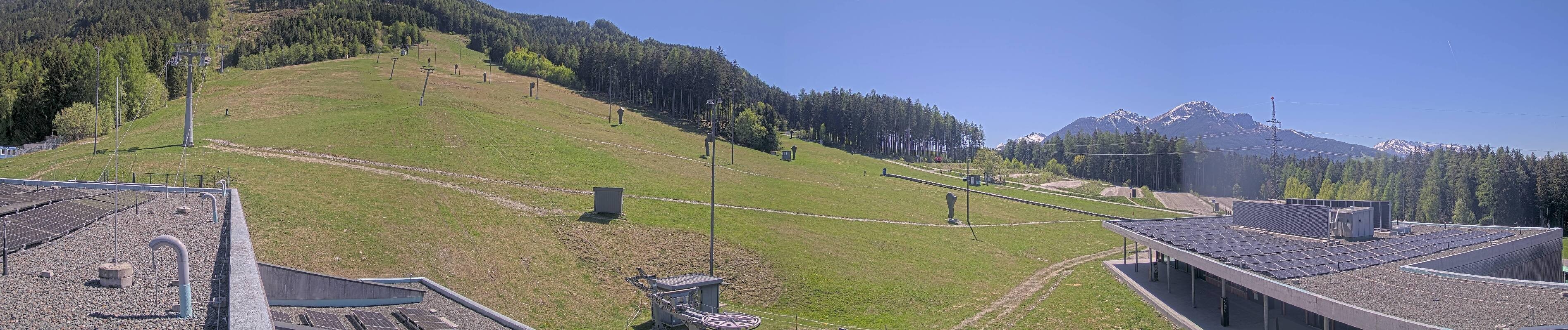 Archiv Foto Webcam Patscherkofel Talstation