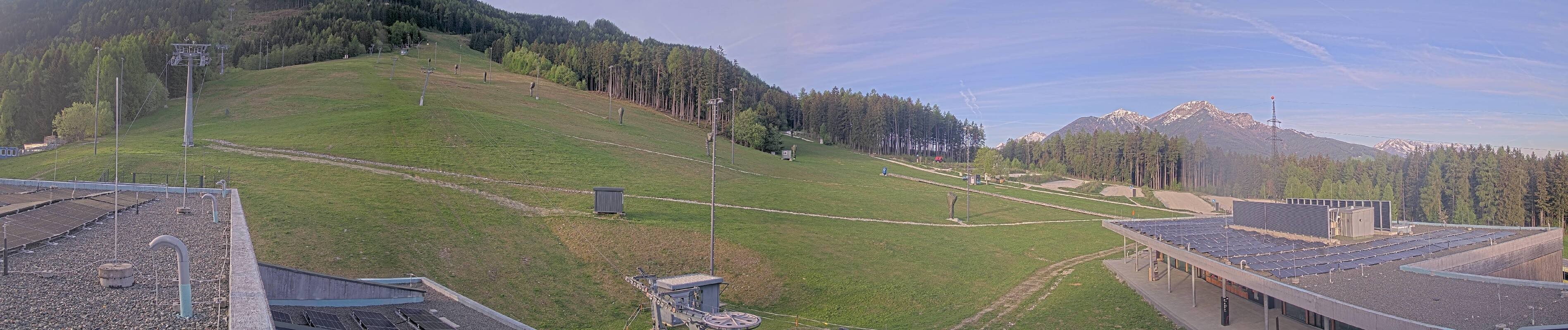 Archiv Foto Webcam Patscherkofel Talstation