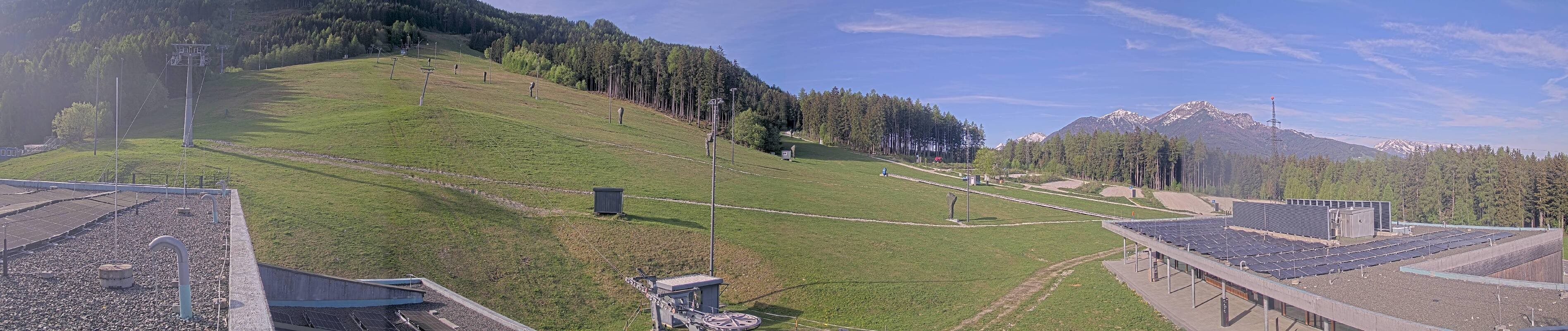 Archiv Foto Webcam Patscherkofel Talstation