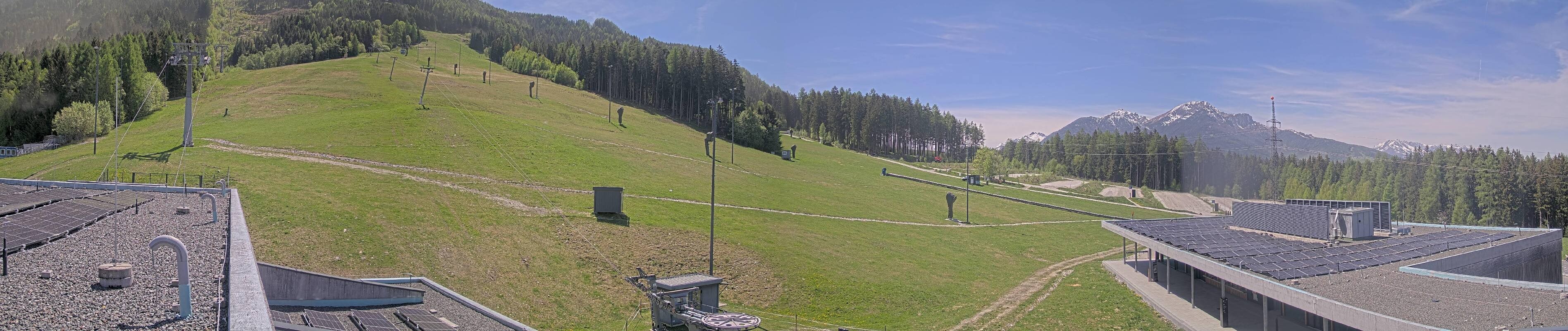 Archiv Foto Webcam Patscherkofel Talstation