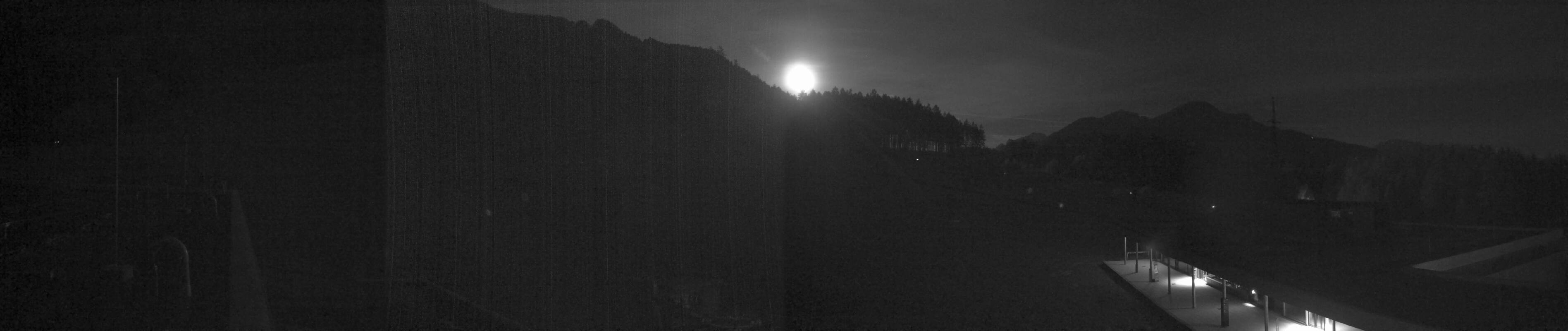 Archiv Foto Webcam Patscherkofel Talstation