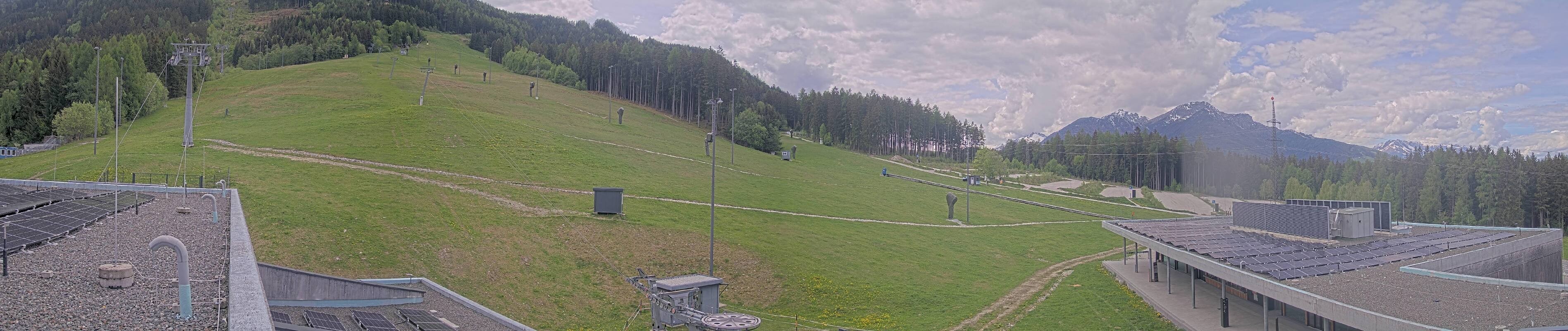 Archiv Foto Webcam Patscherkofel Talstation