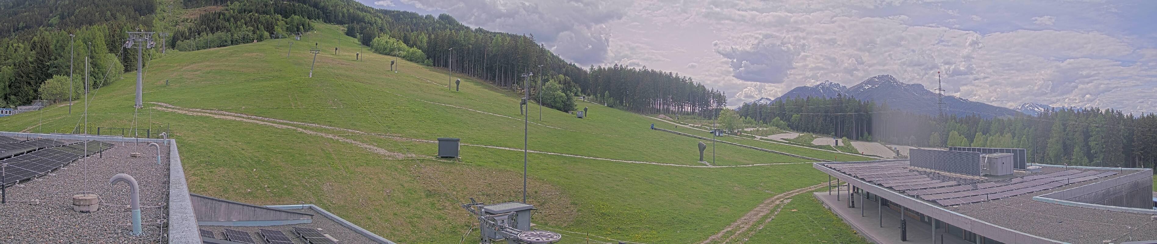 Archiv Foto Webcam Patscherkofel Talstation