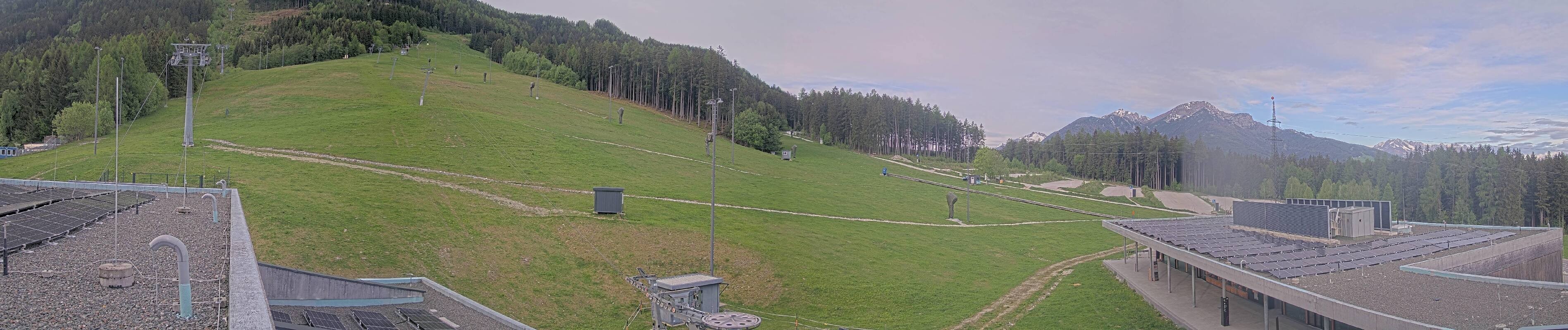 Archiv Foto Webcam Patscherkofel Talstation