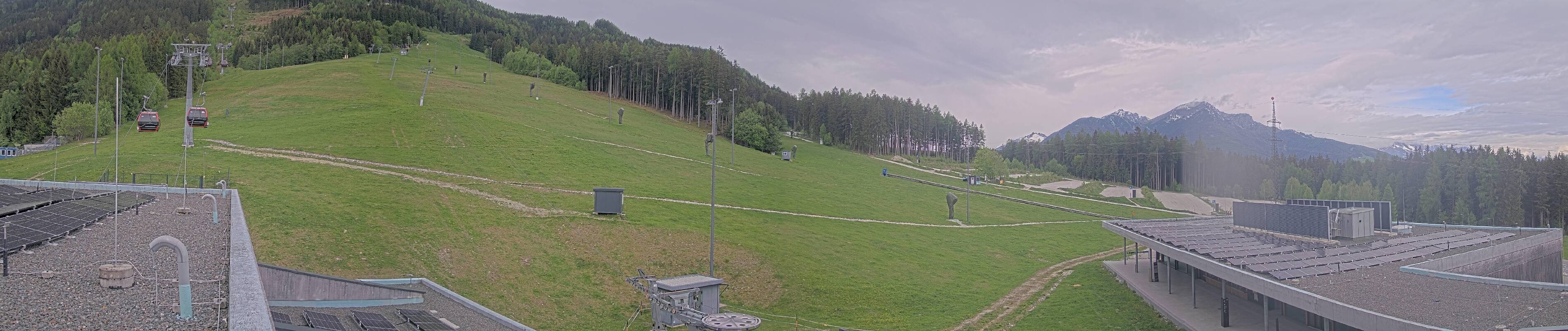 Archiv Foto Webcam Patscherkofel Talstation