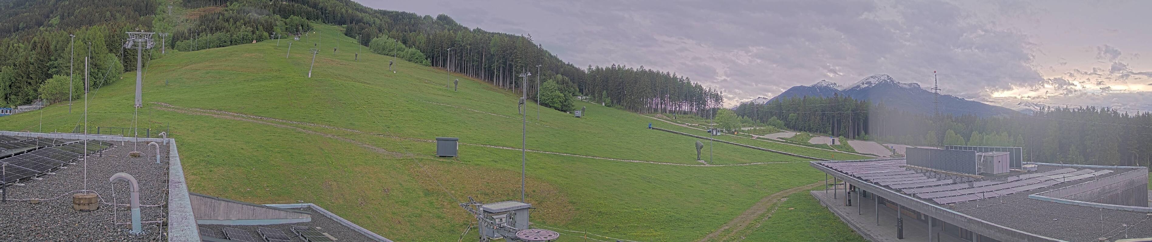 Archiv Foto Webcam Patscherkofel Talstation