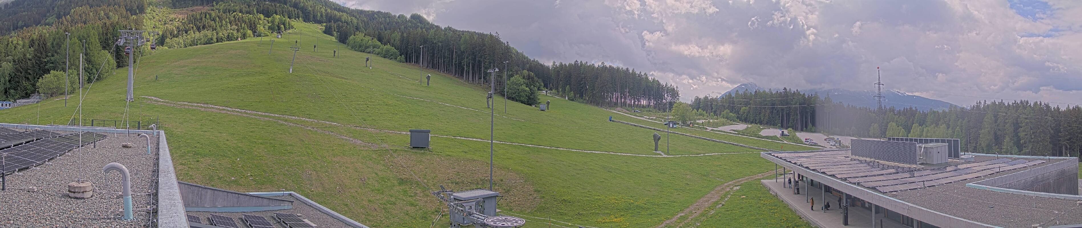 Archiv Foto Webcam Patscherkofel Talstation