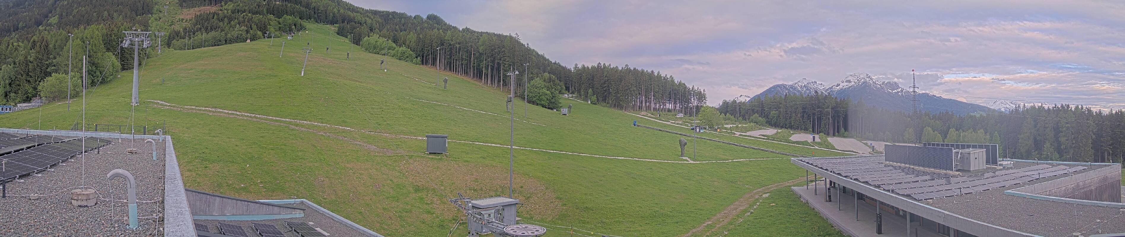 Archiv Foto Webcam Patscherkofel Talstation