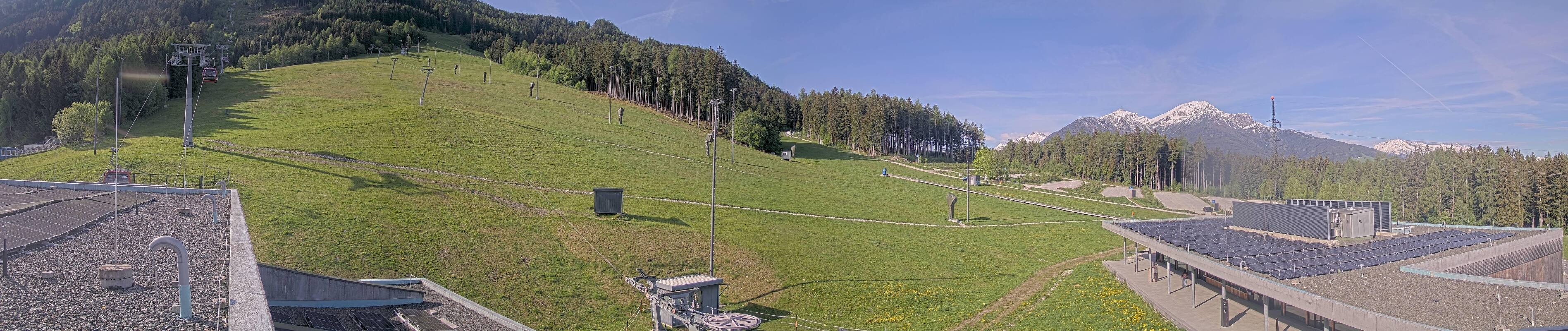 Archiv Foto Webcam Patscherkofel Talstation